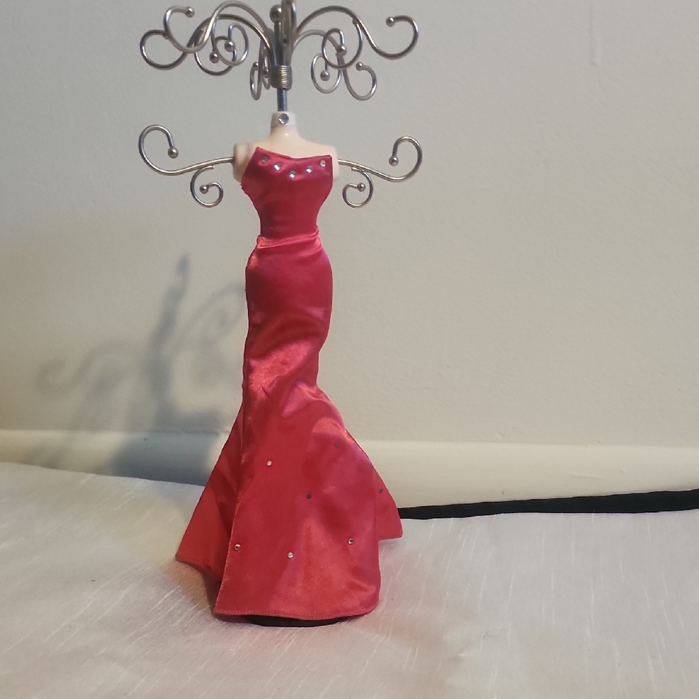 Elegant Pink Strapless Gown Jewelry Holder